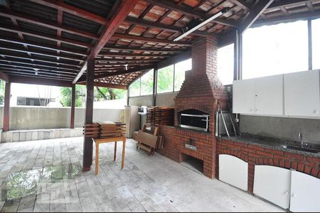 Apartamento para alugar com 78m², 2 quartos e 1 vagaÁrea comum