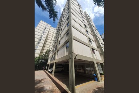 Apartamento para alugar com 78m², 2 quartos e 1 vagaFachada