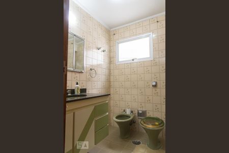 Apartamento para alugar com 170m², 5 quartos e 2 vagas Apartamento para alugar com 170m², 5 quartos e 2 vagasBanheiro