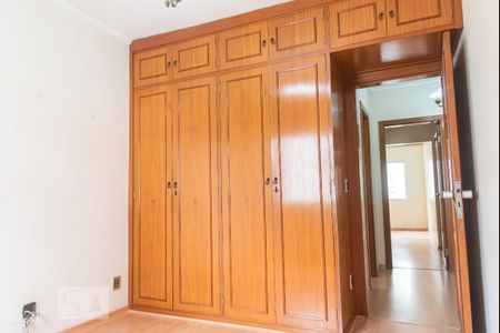 Apartamento para alugar com 170m², 5 quartos e 2 vagas Apartamento para alugar com 170m², 5 quartos e 2 vagasQuarto 2