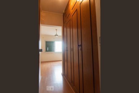 Apartamento para alugar com 170m², 5 quartos e 2 vagas Apartamento para alugar com 170m², 5 quartos e 2 vagasQuarto 1