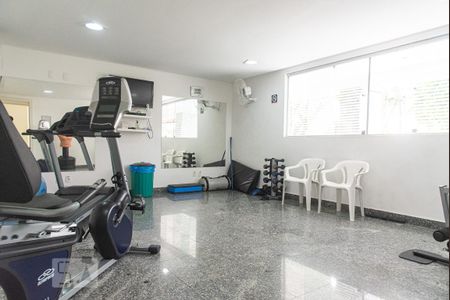 Apartamento para alugar com 170m², 5 quartos e 2 vagas