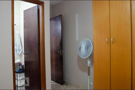 Casa à venda com 135m², 2 quartos e 4 vagasSuíte