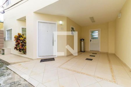 Casa à venda com 136m², 3 quartos e 1 vaga Casa à venda com 136m², 3 quartos e 1 vagaGaragem