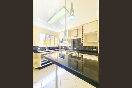 Casa à venda com 136m², 3 quartos e 1 vaga Casa à venda com 136m², 3 quartos e 1 vagaCozinha Americana