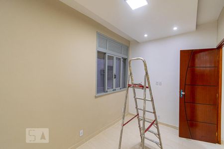 Quarto de kitnet/studio à venda com 1 quarto, 30m² em Centro, Niterói