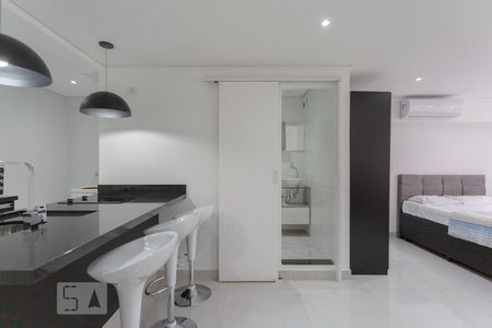 Sala de kitnet/studio para alugar com 1 quarto, 44m² em República, São Paulo
