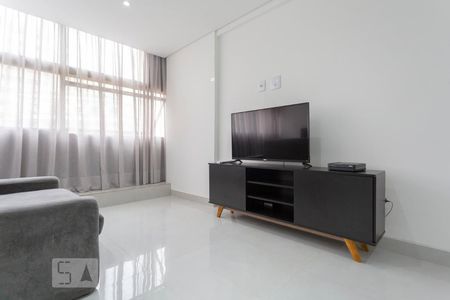 Sala de kitnet/studio para alugar com 1 quarto, 44m² em República, São Paulo