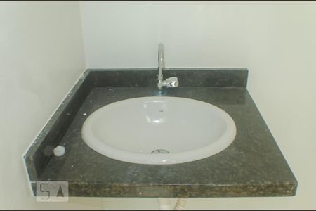 Apartamento à venda com 40m², 2 quartos e sem vagaBanheiro - pia