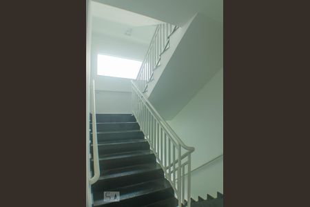 Área comum - escadas de apartamento à venda com 2 quartos, 40m² em Parque Boturussu, São Paulo