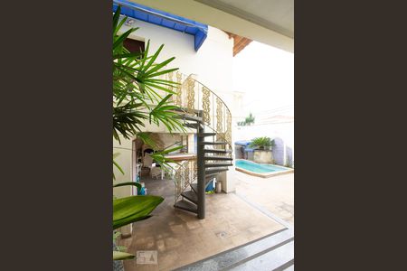 Casa à venda com 359m², 5 quartos e 4 vagasQuintal