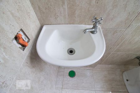 Casa à venda com 359m², 5 quartos e 4 vagasDetalhe banheiro