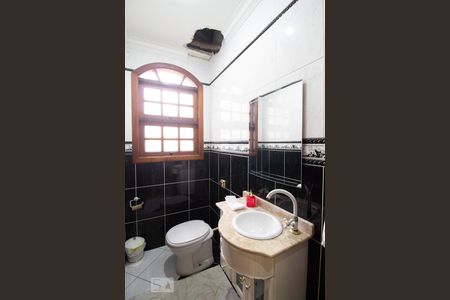 Casa à venda com 359m², 5 quartos e 4 vagasLavabo da Copa