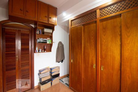 Casa à venda com 359m², 5 quartos e 4 vagasCloset da Suíte 1