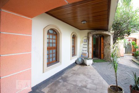 Casa à venda com 359m², 5 quartos e 4 vagasAcesso Hall de Entrada