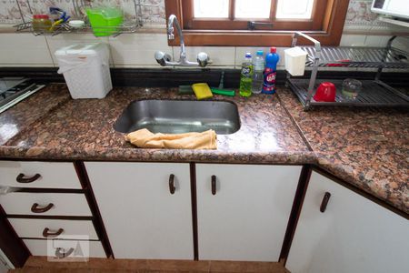 Casa à venda com 359m², 5 quartos e 4 vagasDetalhe Cozinha