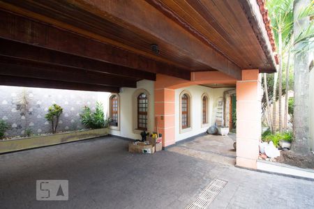 Casa à venda com 359m², 5 quartos e 4 vagasGaragem
