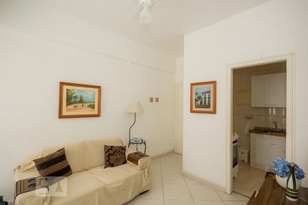 Sala de apartamento à venda com 3 quartos, 80m² em Copacabana, Rio de Janeiro