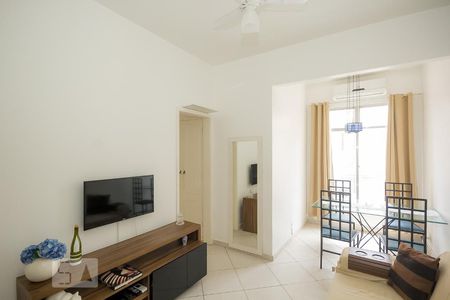 Sala de apartamento à venda com 3 quartos, 80m² em Copacabana, Rio de Janeiro