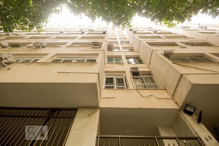 Apartamento à venda com 80m², 3 quartos e 1 vagaFachada
