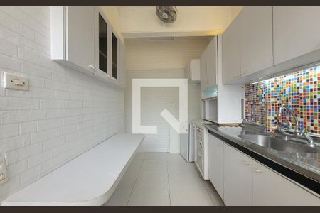 Apartamento para alugar com 86m², 2 quartos e 1 vaga Apartamento para alugar com 86m², 2 quartos e 1 vagaCozinha