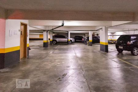 Apartamento para alugar com 80m², 3 quartos e 1 vaga Apartamento para alugar com 80m², 3 quartos e 1 vagaGaragem