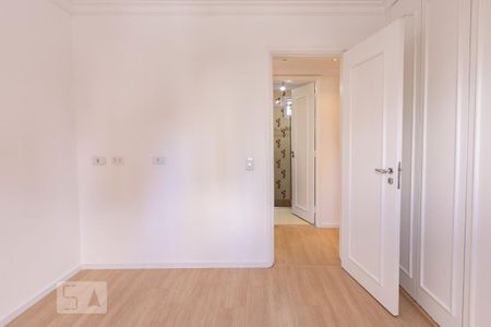 Quarto 2 de apartamento para alugar com 3 quartos, 80m² em Moema, São Paulo