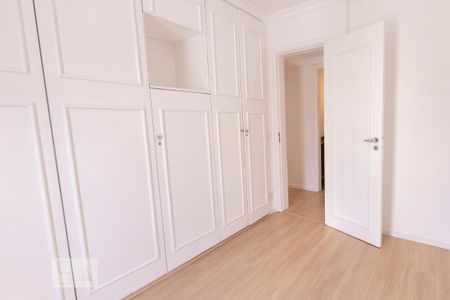 Quarto 1 de apartamento para alugar com 3 quartos, 80m² em Moema, São Paulo