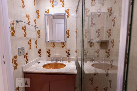 Apartamento para alugar com 80m², 3 quartos e 1 vaga Apartamento para alugar com 80m², 3 quartos e 1 vagaBanheiro