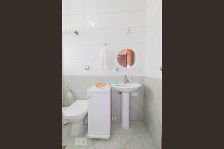 Casa à venda com 110m², 3 quartos e 2 vagas Casa à venda com 110m², 3 quartos e 2 vagasBanheiro Corredor