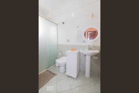 Casa à venda com 110m², 3 quartos e 2 vagas Casa à venda com 110m², 3 quartos e 2 vagasBanheiro Corredor