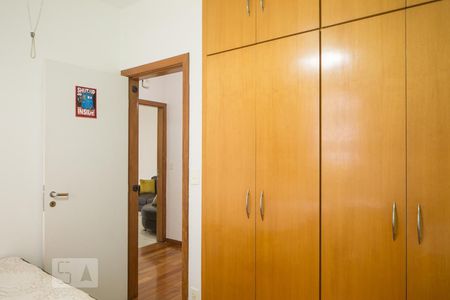 Apartamento para alugar com 82m², 3 quartos e 2 vagasQuarto 2