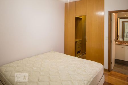 Apartamento para alugar com 82m², 3 quartos e 2 vagasQuarto 3 (Suíte)