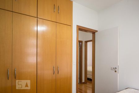Quarto 1 de apartamento para alugar com 3 quartos, 82m² em Savassi, Belo Horizonte