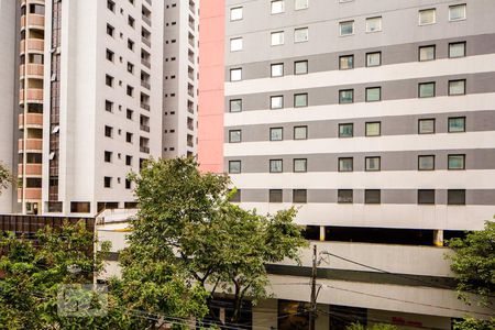 Apartamento para alugar com 82m², 3 quartos e 2 vagasVista da Varanda do Quarto 3