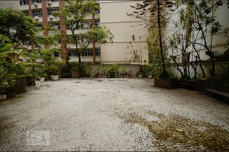 Apartamento à venda com 222m², 4 quartos e 2 vagasÁrea comum