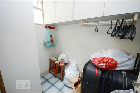 Apartamento à venda com 222m², 4 quartos e 2 vagasQuarto de Serviço 1