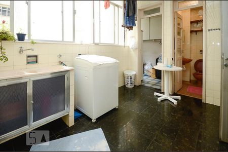 Apartamento à venda com 222m², 4 quartos e 2 vagasÁrea de Serviço