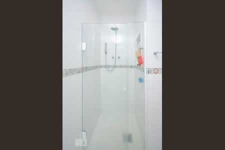 Apartamento à venda com 222m², 4 quartos e 2 vagasBanheiro Social