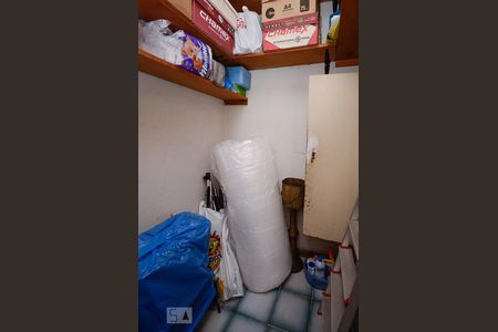 Apartamento à venda com 222m², 4 quartos e 2 vagasQuarto de Serviço 2