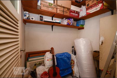 Apartamento à venda com 222m², 4 quartos e 2 vagasQuarto de Serviço 2