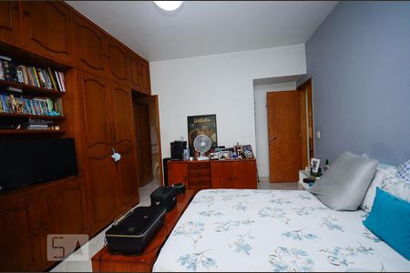 Apartamento à venda com 222m², 4 quartos e 2 vagasSuíte 2