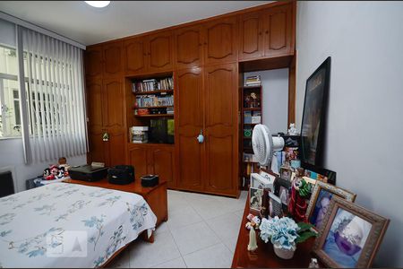 Apartamento à venda com 222m², 4 quartos e 2 vagasSuíte 2