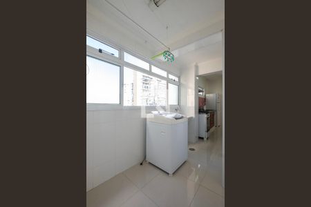 Apartamento à venda com 72m², 2 quartos e 1 vagaÁrea de Serviço