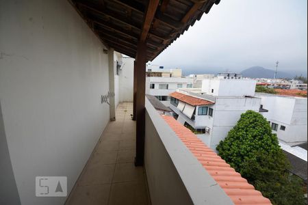 Apartamento à venda com 330m², 4 quartos e 4 vagasVaranda