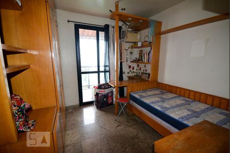 Apartamento à venda com 330m², 4 quartos e 4 vagasQuarto 3