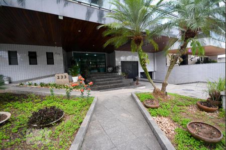 Apartamento à venda com 330m², 4 quartos e 4 vagasHall