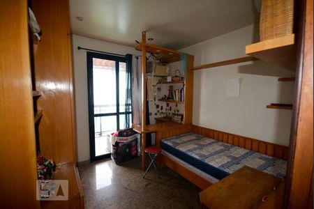 Apartamento à venda com 330m², 4 quartos e 4 vagasQuarto 3