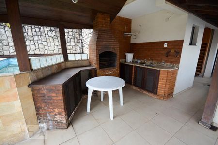 Apartamento à venda com 330m², 4 quartos e 4 vagasEspaço Gourmet