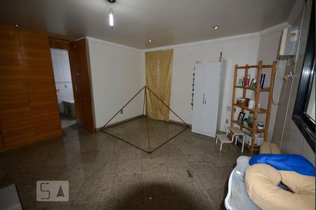 Apartamento à venda com 330m², 4 quartos e 4 vagasSuíte 1